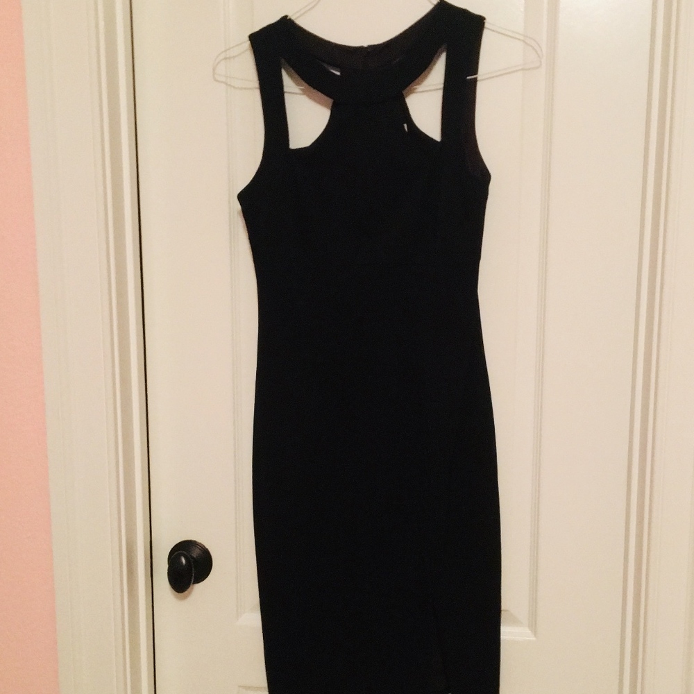 LBD size 6 Cache Dress